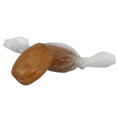 Einzelne Honig-Propolis-Bonbon in transparenter Verpackung mit brauner Bonbonoberfläche